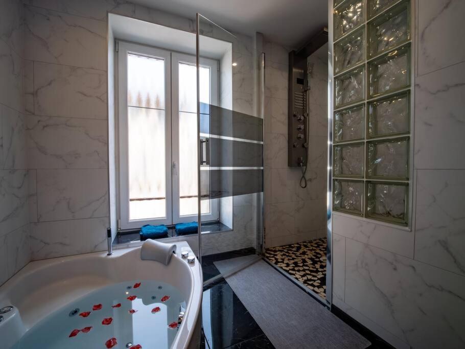 Mega Jeanne D'Arc Billard Baby Foot Logements Insolites Nancy Exterior foto